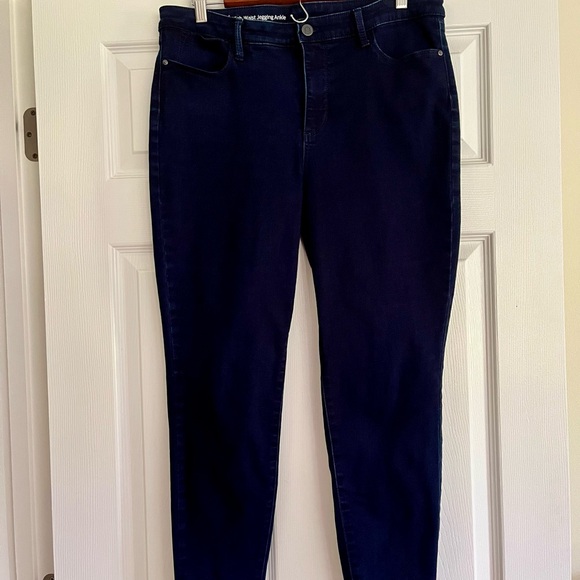 Talbots Flawless High-Waist Jegging Ankle Pants in Dark Navy Denim - Picture 2 of 5